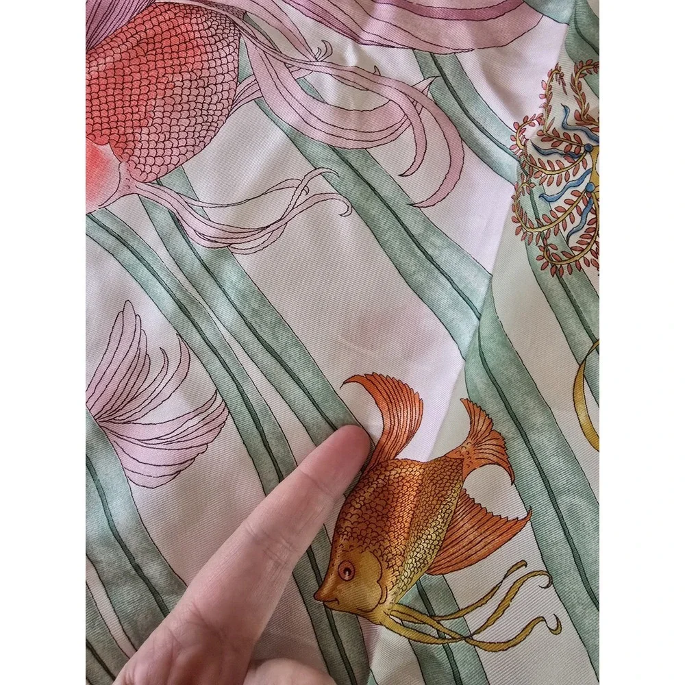 Gucci Vintage Silk Square Scarf Pesci Sea Life Fish - Flaw Color Bleeding 33